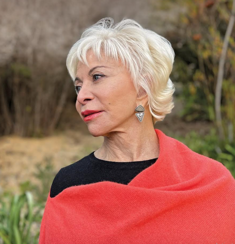 اِزابيل آلندي